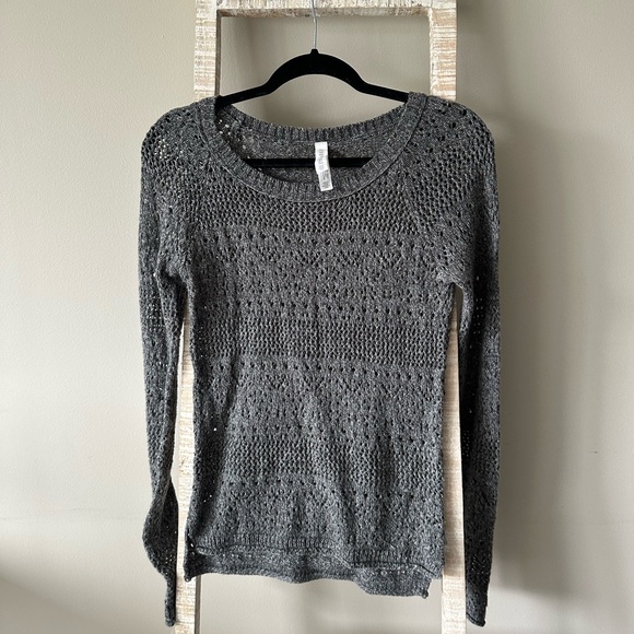 Long sleeve shirt - Picture 1 of 2